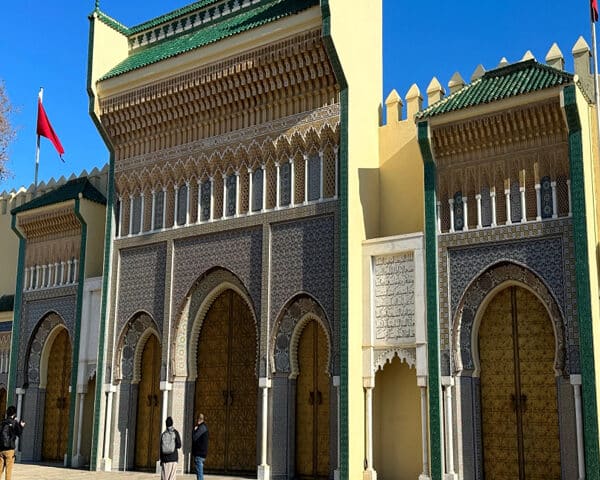 Day Trip   ~  Casablanca   to   fes back to casablanca